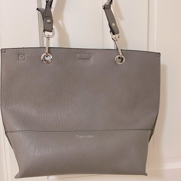 Calvin Klein tote bag - Picture 1 of 2